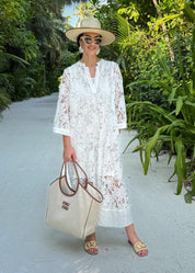 Jurk Luana Lace wit – Elegante Kanten Damesjurk met Onderdress