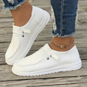 Luchtige slip-on schoenen dames – platte instappers voor de zomer