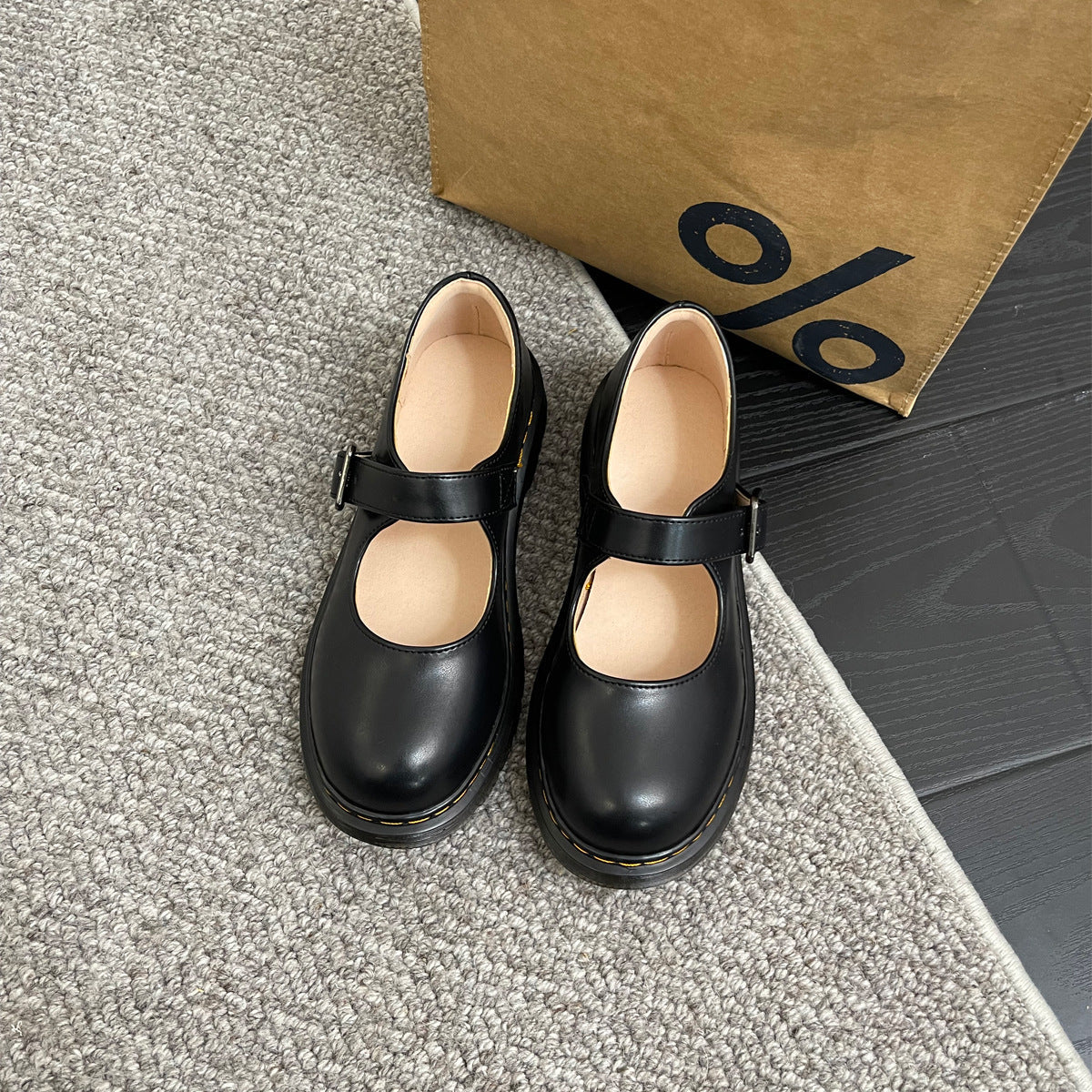 Dames Mary Jane flats bruin – retro schoenen met ronde neus en gesp