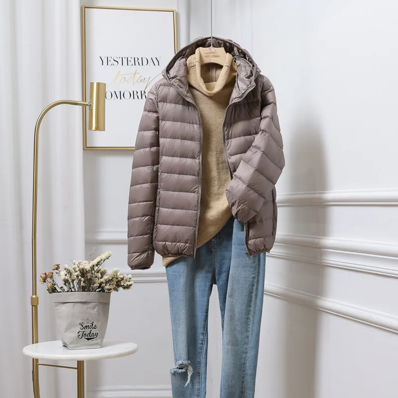 Lichte dames puffer jas met capuchon – warme gewatteerde jas voor de winter