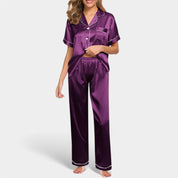 Gleame satijnen pyjamaset dames – luxe zijden look met elegante bies