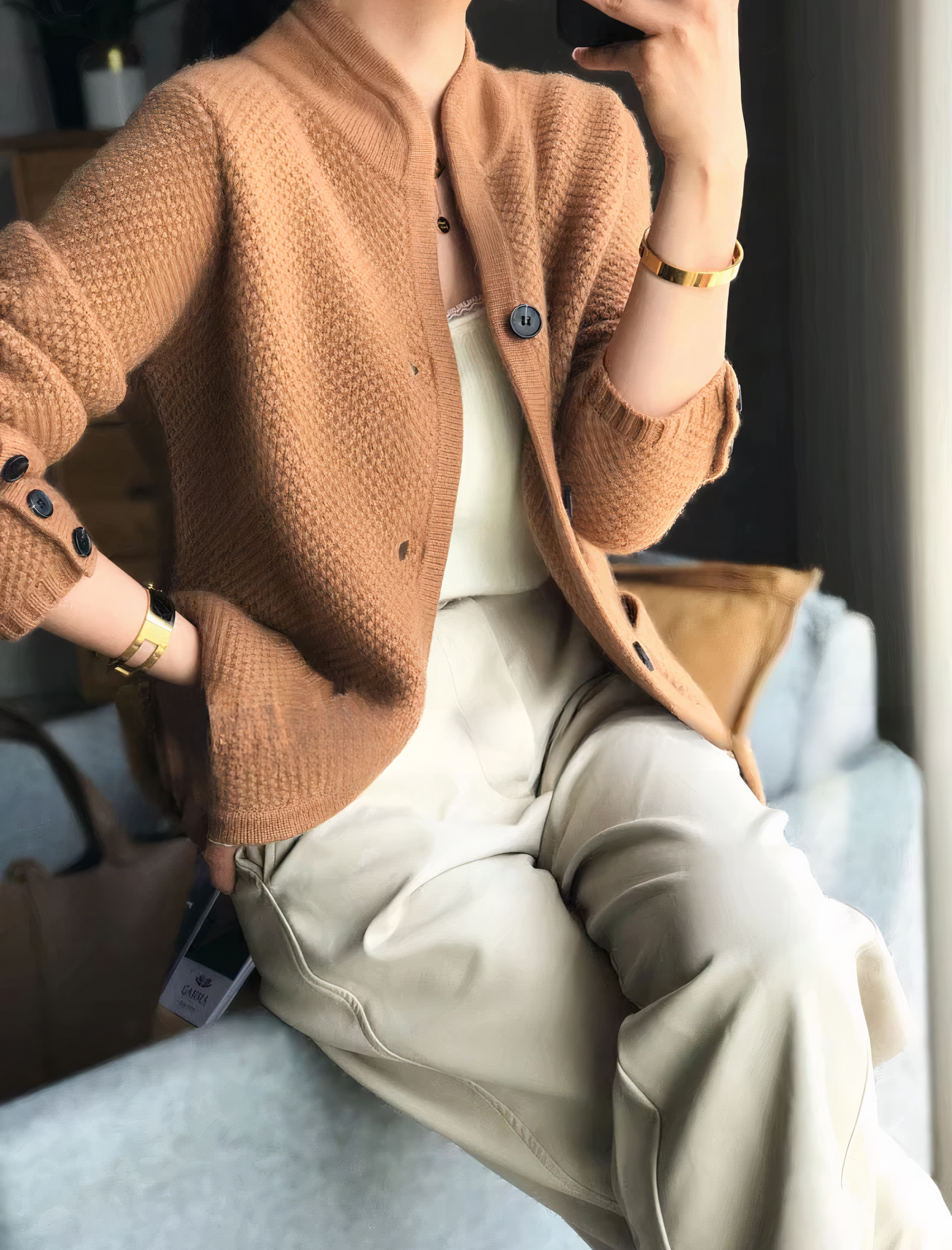 Gebreid damesvest met knoopsluiting – elegant vest met fijne structuur en tijdloze stijl