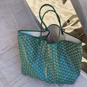 Luxe monogram shopper – dames schoudertas met ruime indeling & elegante details