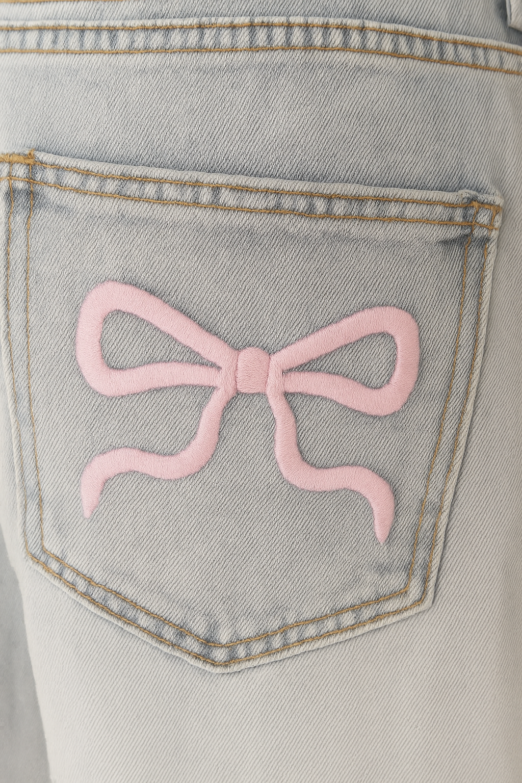 HESTER dames jeans – relaxed fit denim met geborduurde details