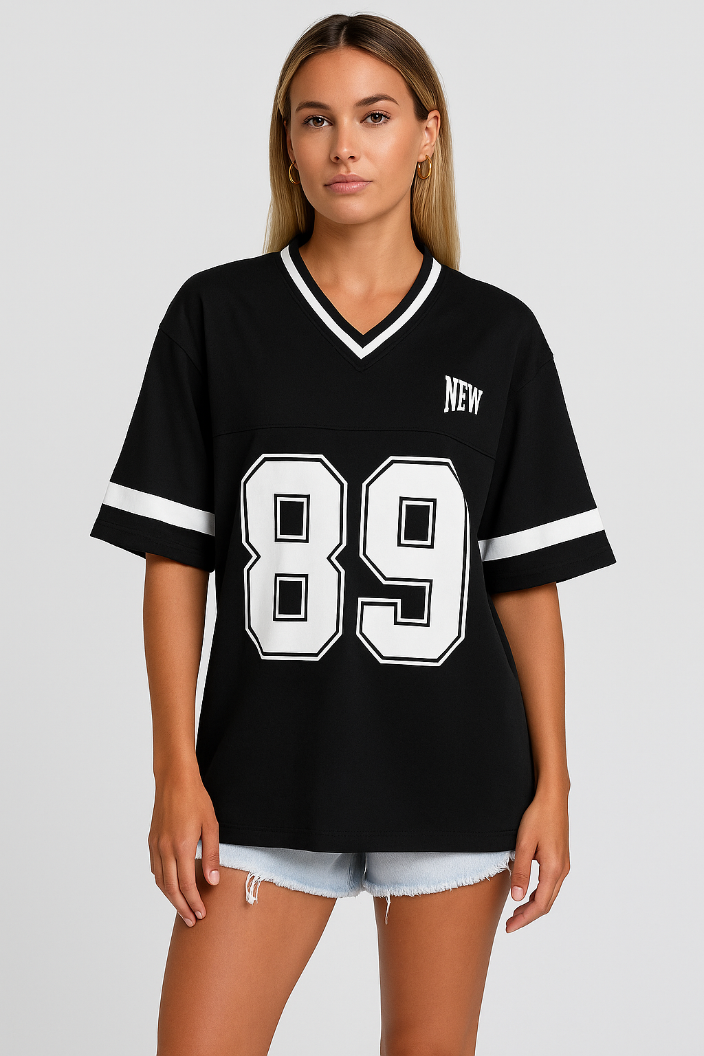 JUUD dames varsity shirt – oversized sportief T-shirt met V-hals & print