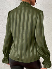 Satijnen Dames Blouse – Noëlle | Luxe Blouse met Lange Mouwen en Shirred Kraag