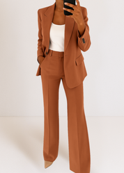 Dames broekpak – chique two-piece set met tailored blazer en rechte pantalon
