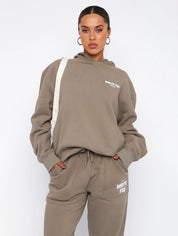 Zoë dames trainingspak – trendy en comfortabel sportief pak