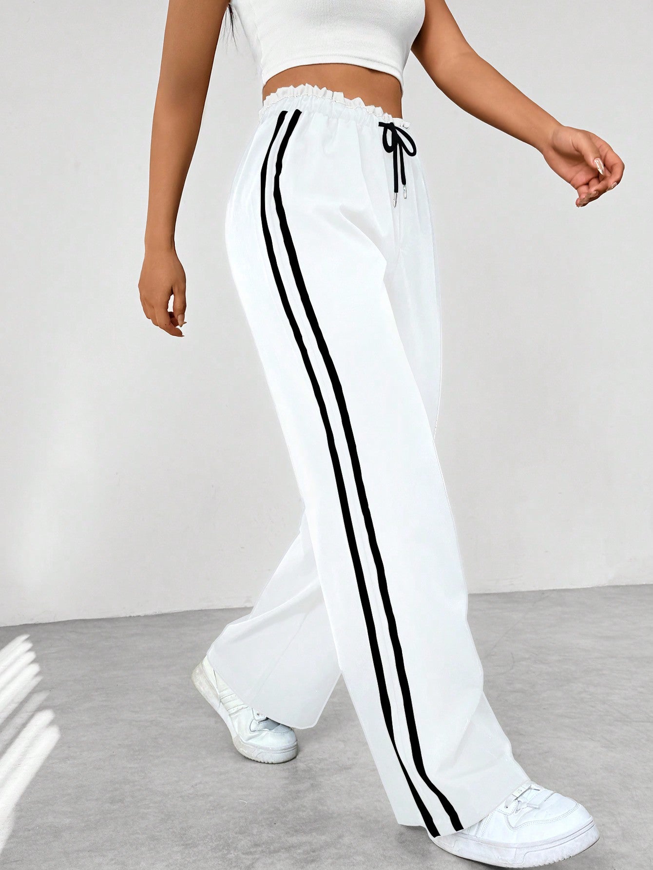 Trend Sportieve Wide-Leg Broek – Comfortabele Streetwear Broek met Strepen