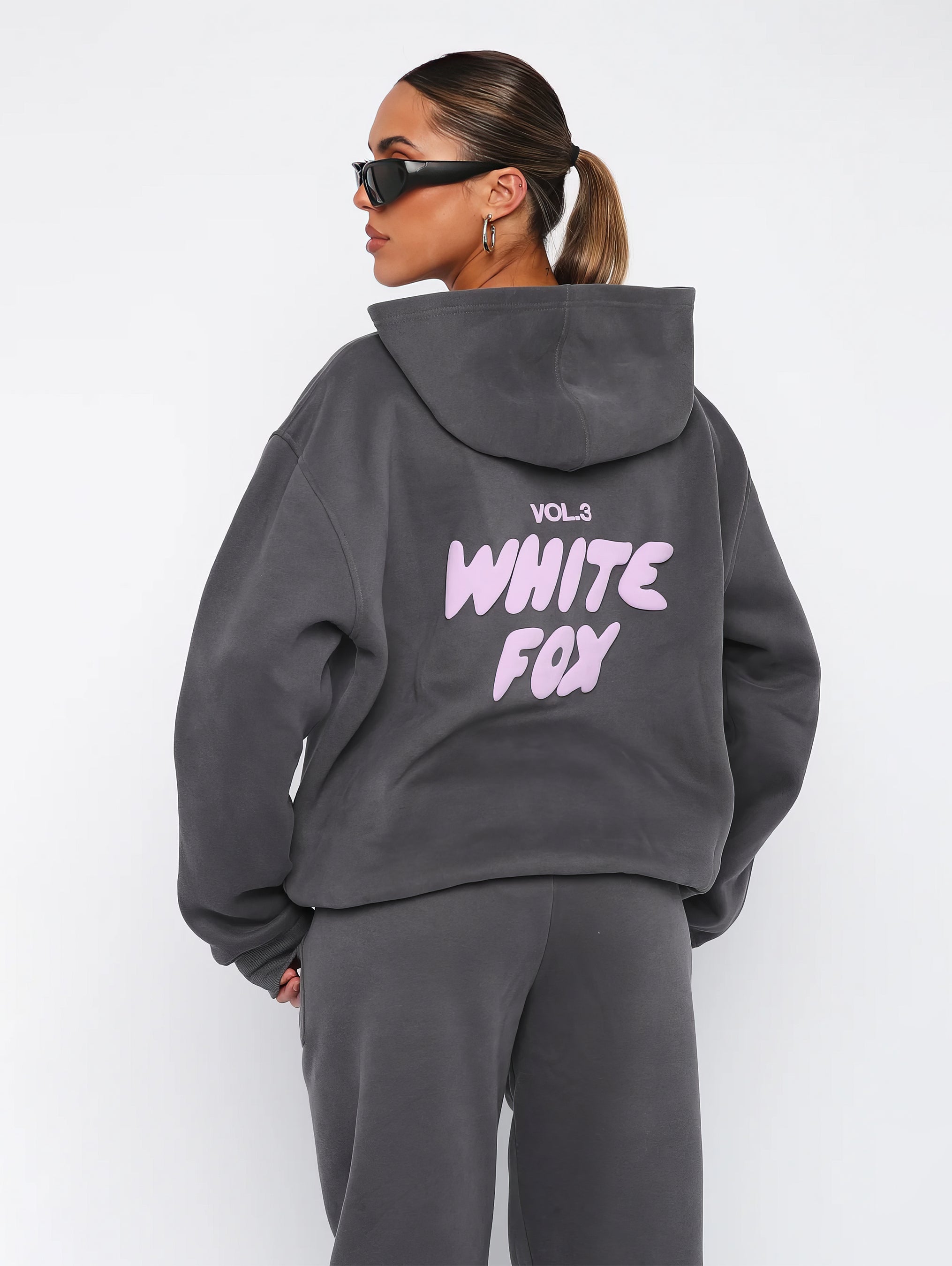 Zoë dames trainingspak – trendy en comfortabel sportief pak