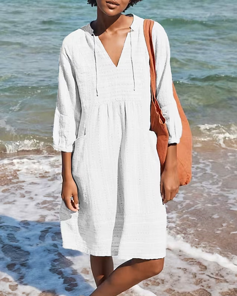 Luchtige Strandjurk – V-Hals, Comfortabele Pasvorm en Stijlvol Zomerdesign