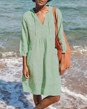 Luchtige Strandjurk – V-Hals, Comfortabele Pasvorm en Stijlvol Zomerdesign