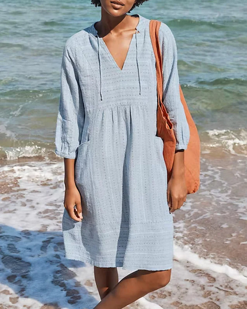 Luchtige Strandjurk – V-Hals, Comfortabele Pasvorm en Stijlvol Zomerdesign