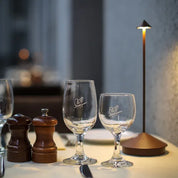 ClarityGlow – Draadloze LED Tafellamp | Dimbare Designlamp voor Binnen & Buiten