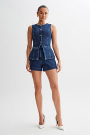 Demi mouwloze denim gilet & short set – zomerse co-ord met rond hals