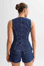 Demi mouwloze denim gilet & short set – zomerse co-ord met rond hals