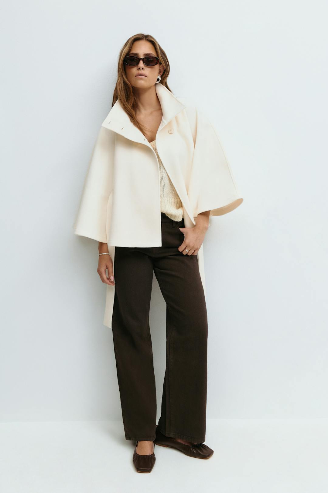 CLARA dames cape jas – elegante cape-mantel met ceintuur & hoge kraag