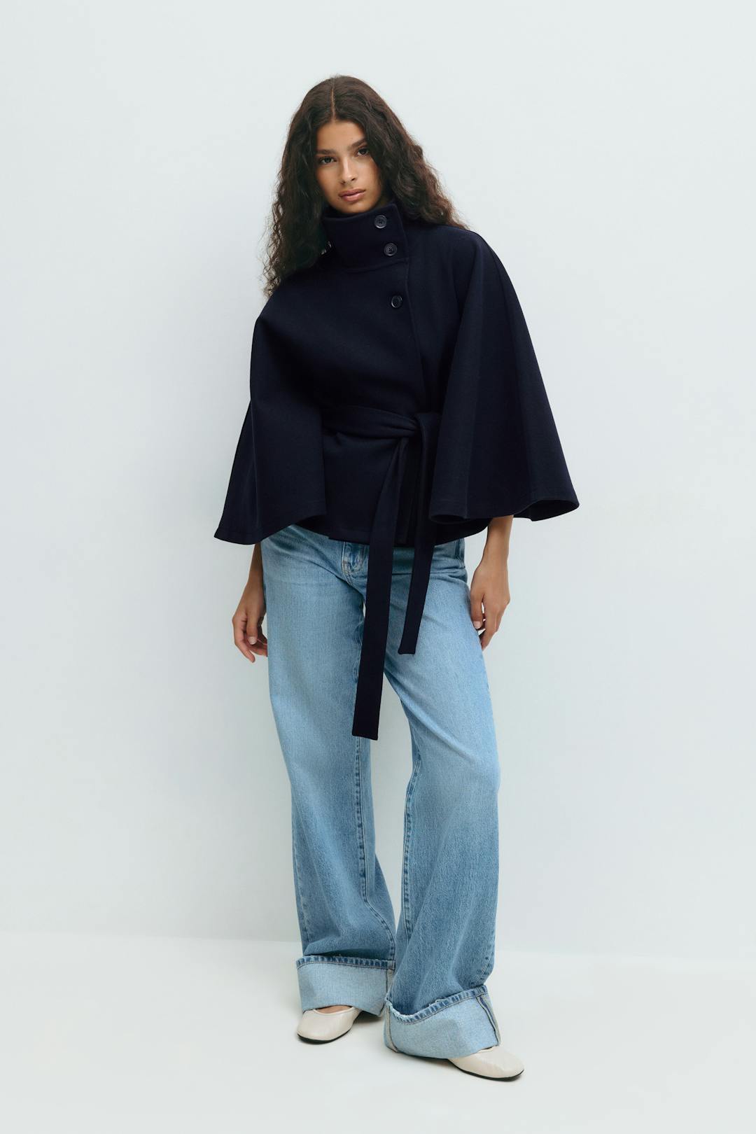 CLARA dames cape jas – elegante cape-mantel met ceintuur & hoge kraag