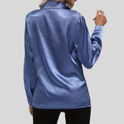 Elegante damesblouse – verfijnde blouse met knoopsluiting en zachte drapering