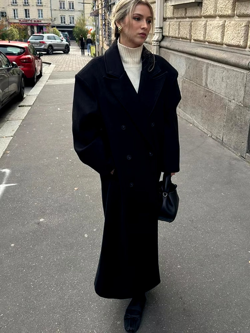 Oversized damesjas met reverskraag – lange winterjas met dubbele knopen