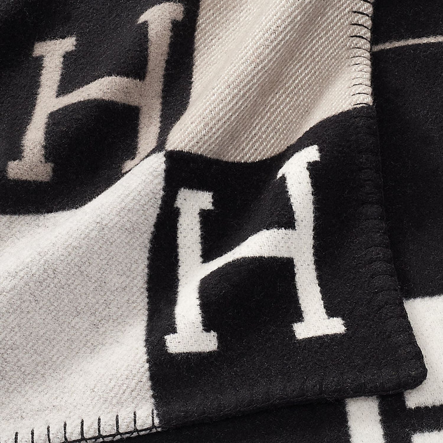 HBlanket H-deken – luxe wollen plaid met kasjmier voor bank of stoel
