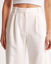 Hoge taille pantalon dames – geplooide pantalon met elegante tapered fit