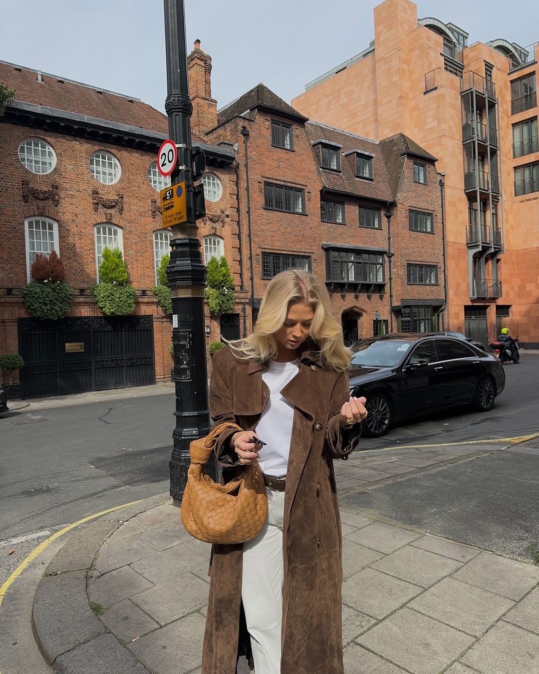 Paris luxe faux suède trenchcoat – oversized & elegant met ceintuur