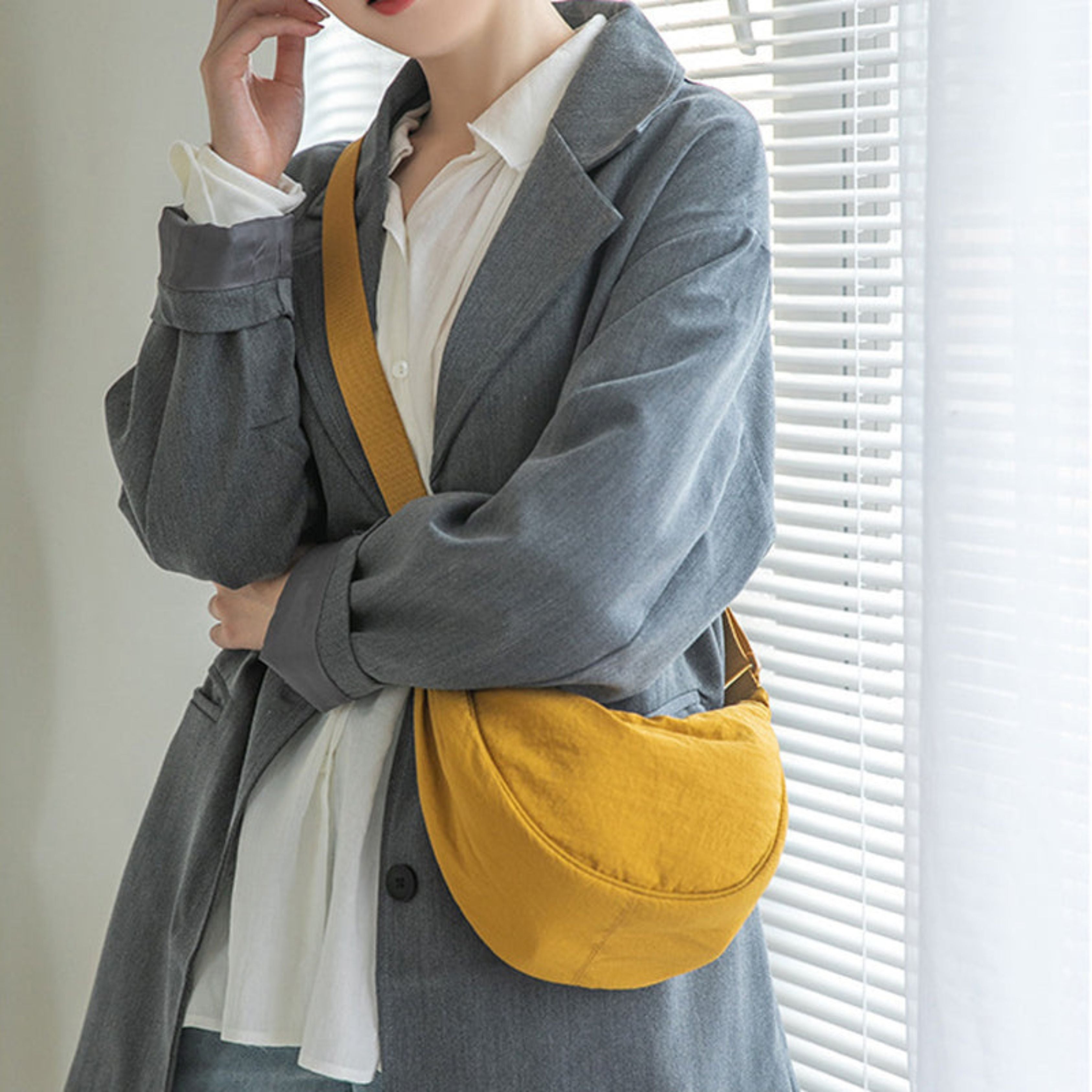 Anneke Dames Crossbody Tas – Verstelbare Band & Minimalistisch Design