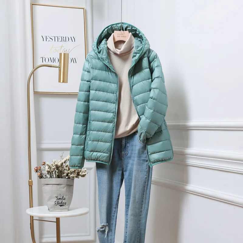 Lichte dames puffer jas met capuchon – warme gewatteerde jas voor de winter