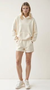 Abigail hoodie dames – geborduurde trui met capuchon en tropisch design
