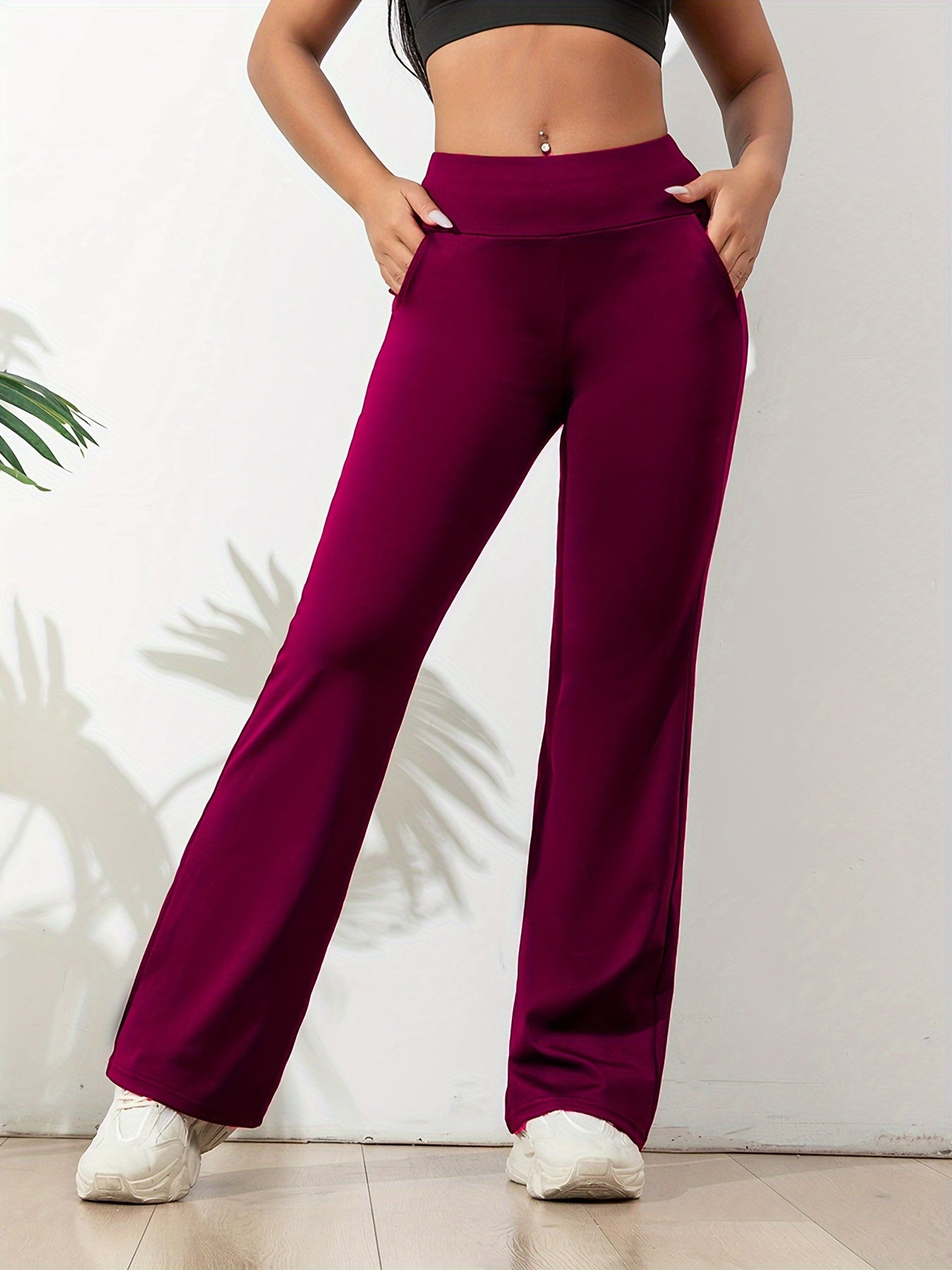 Lara Yogabroek Dames – Comfortabele & Elastische Broek met Flared Pasvorm