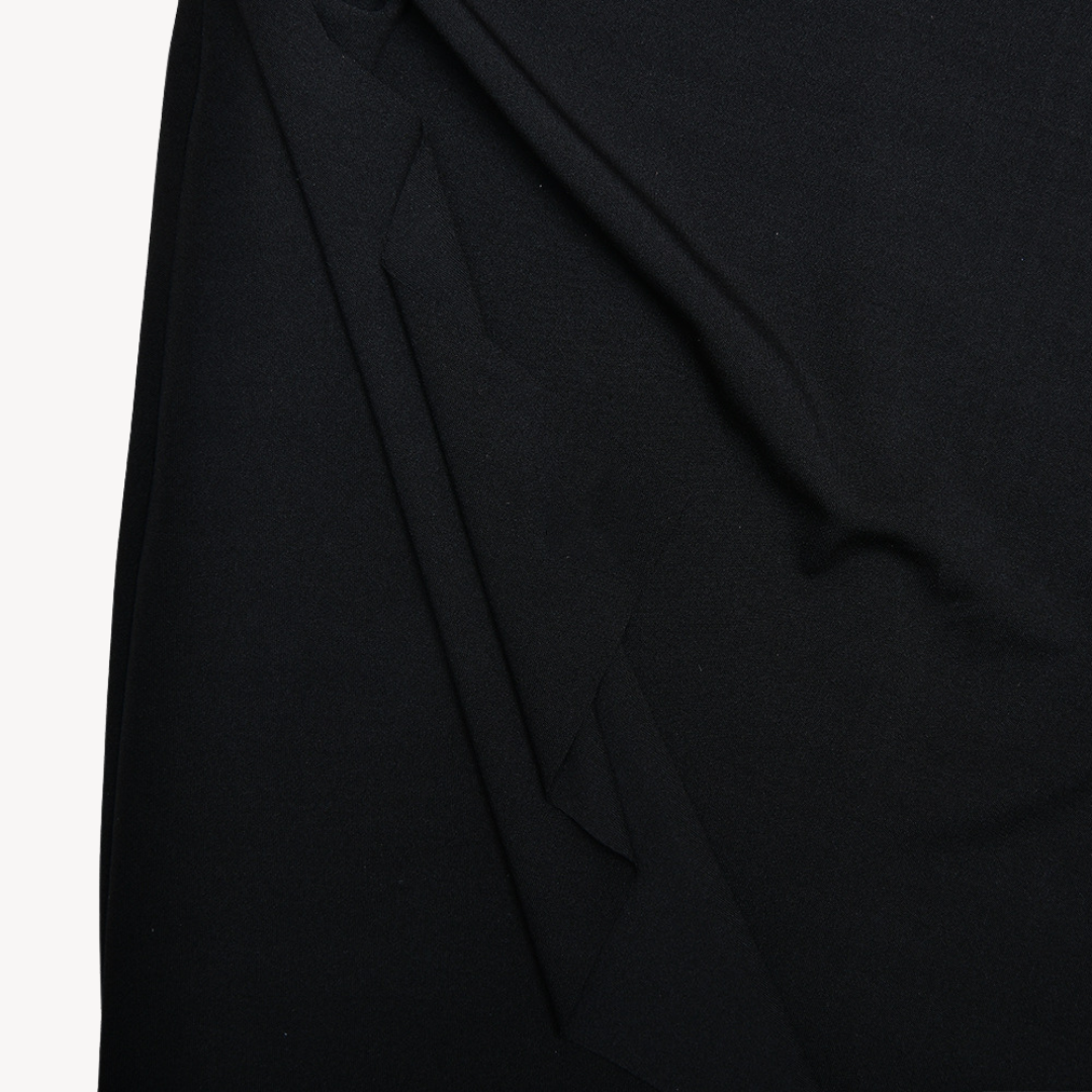Loravelle zwarte satijnen maxi-jurk – elegante avondjurk met hoge split