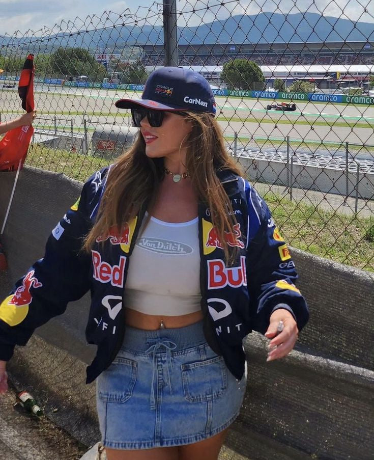Lia Red Bull Racing jas unisex – oversized streetwear jack met sponsorlogo’s