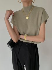 Mouwloze Dames Top met Hoge Kraag | Minimalistische All-Season Top