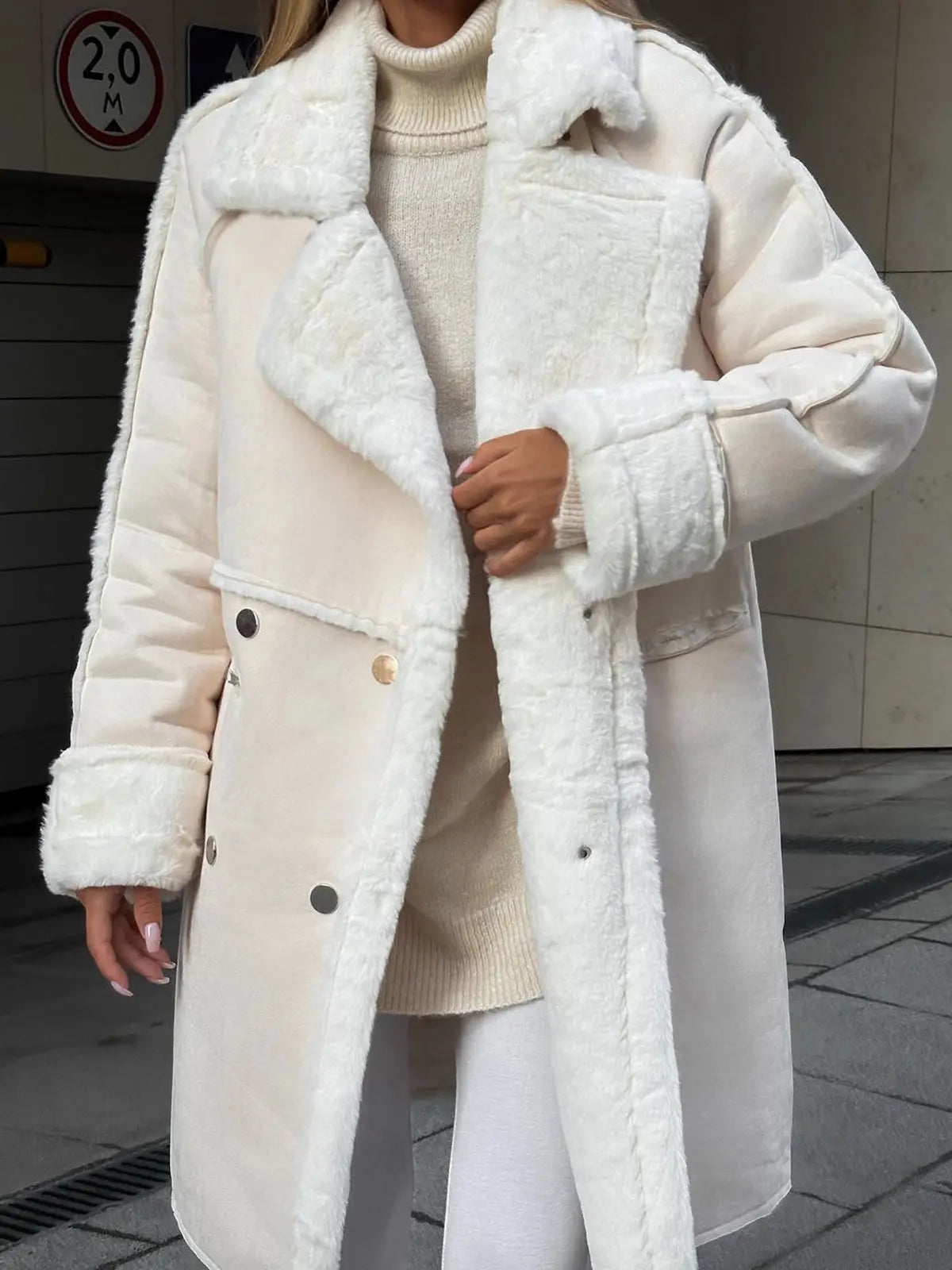 Isabella winterjas dames – Elegante fleece jas met slank silhouet