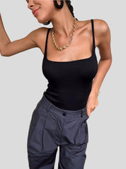 Geribbelde dames spaghettitop – basic rib top met smalle bandjes