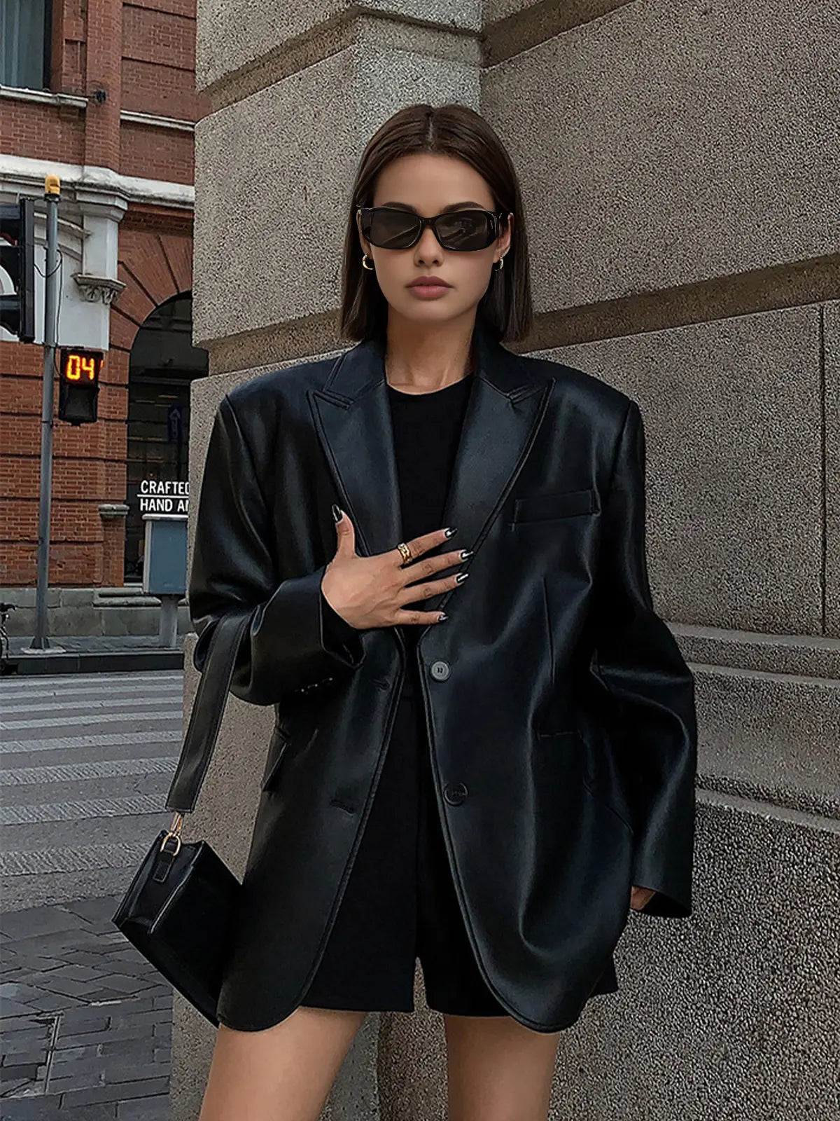 Sarah leren blazer dames – luxe leer met zakken & verfijnde details