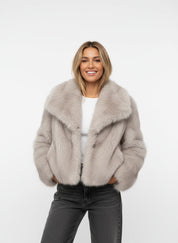 Dames kunstbont jas – zachte warme faux fur jas met elegante pasvorm