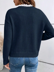 Dames trui met golvende V-hals – elegante fijngebreide trui met vrouwelijke pasvorm