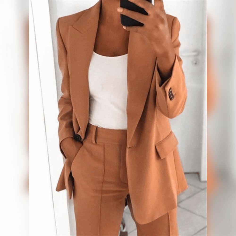 Elegante dames blazer en broek – stijlvol tweedelig pak voor elke gelegenheid