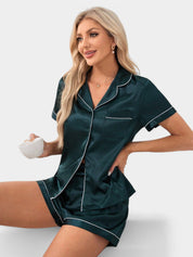 Gleame satijnen pyjamaset dames – luxe tropische print met bies
