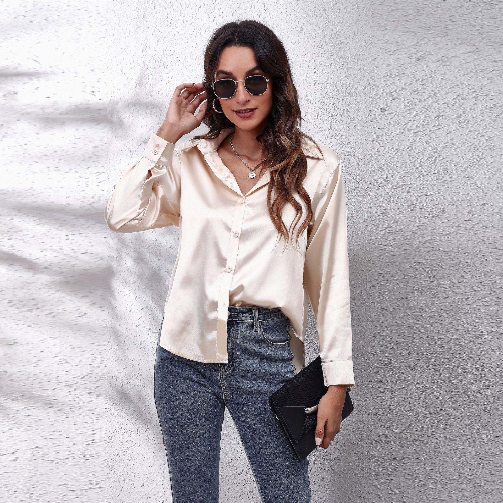 Shila Satijnen Blouse – Elegante en Luchtige Damesblouse voor Stijlvolle Outfits