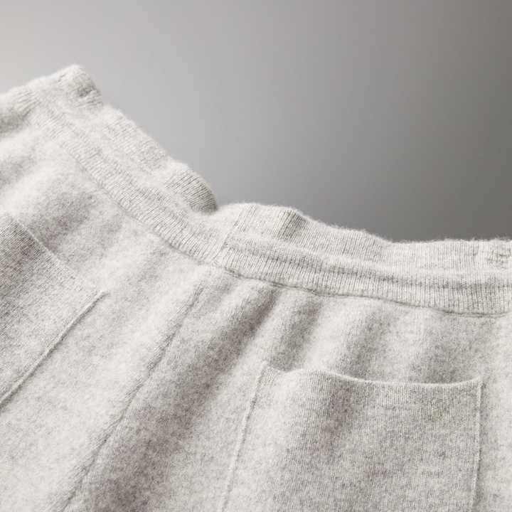 Maëlle knit broek – cosy damesbroek met rechte pijp & elastische taille