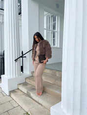 Luxe kunstbont jas dames – warme volumineuze faux fur mantel met elegant design