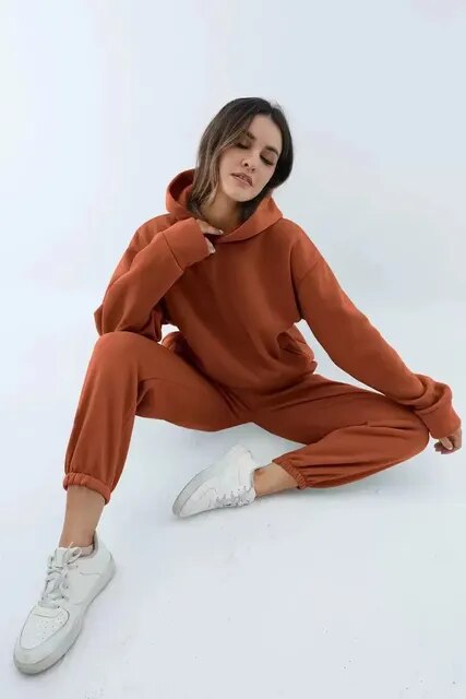 Dames hoodie en joggingbroek set – warm & stijlvol loungewear