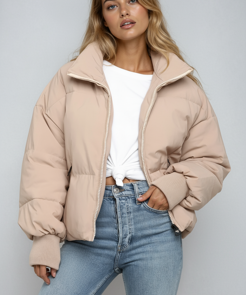 Korte dames winterjas – gewatteerde zwarte puffer met rits en hoge kraag