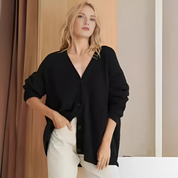 Dames gebreid vest – oversized pasvorm met V-hals & knoopsluiting