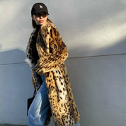 Dames lange bontjas – oversized pasvorm met dierenprint & kraag