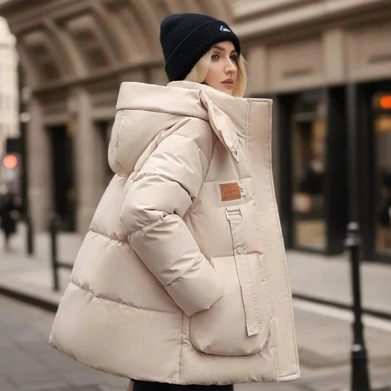 Dames Gewatteerde Waterdichte Winterjas met Capuchon – Warm, Stijlvol & Weerbestendig
