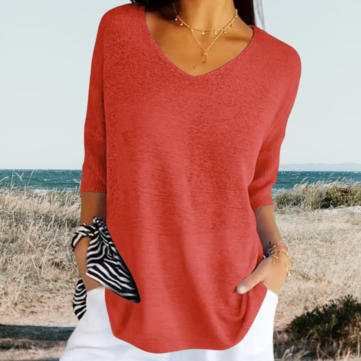 Gerda | Zomerse V-Hals Top – Luchtig, Elegant & Comfortabel